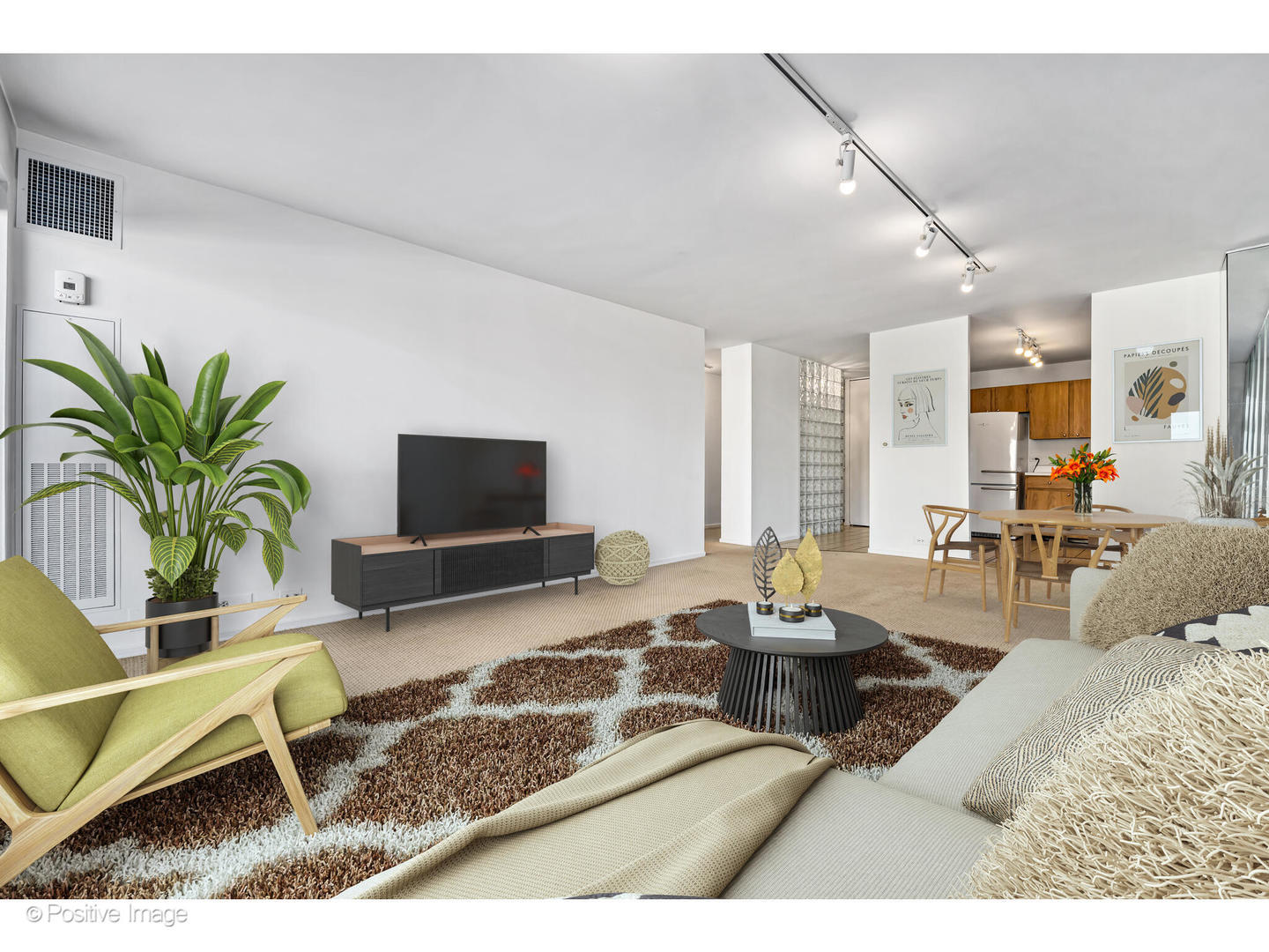 2020 N Lincoln Park West Unit: 5E