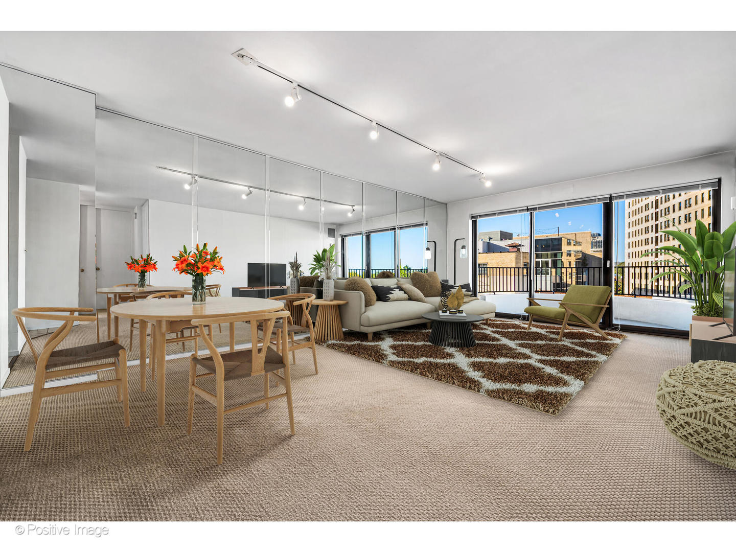2020 N Lincoln Park West Unit: 5E