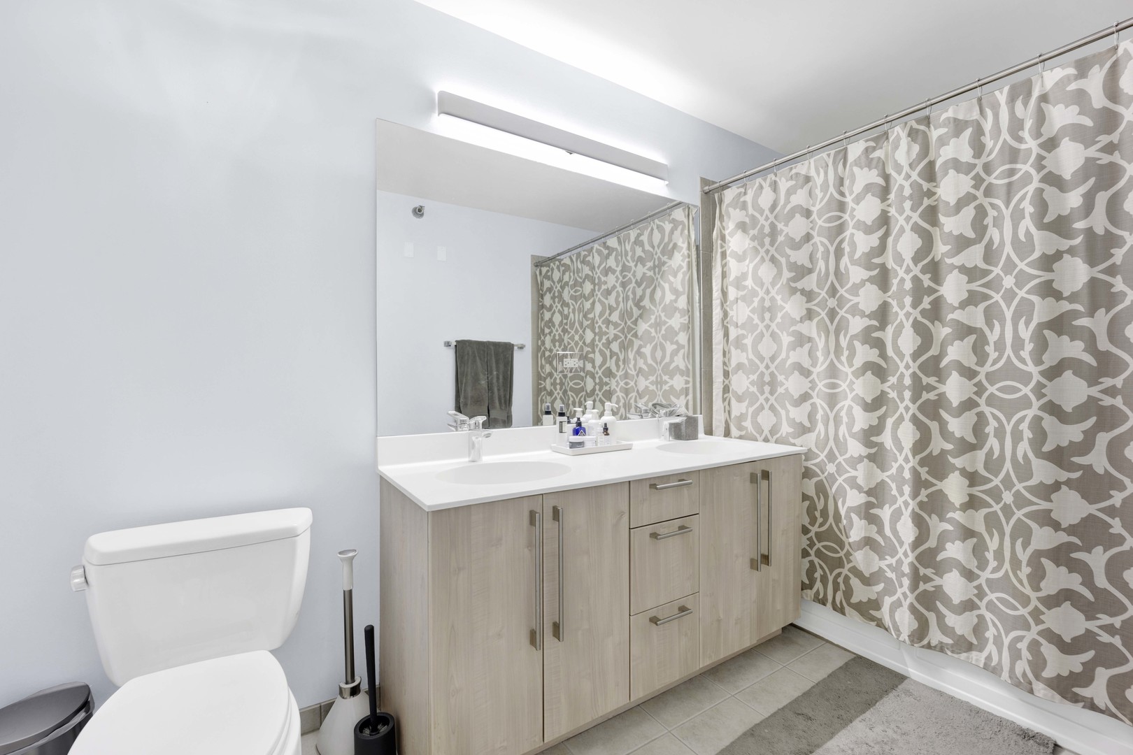 235 W Van Buren Street Unit: 3601