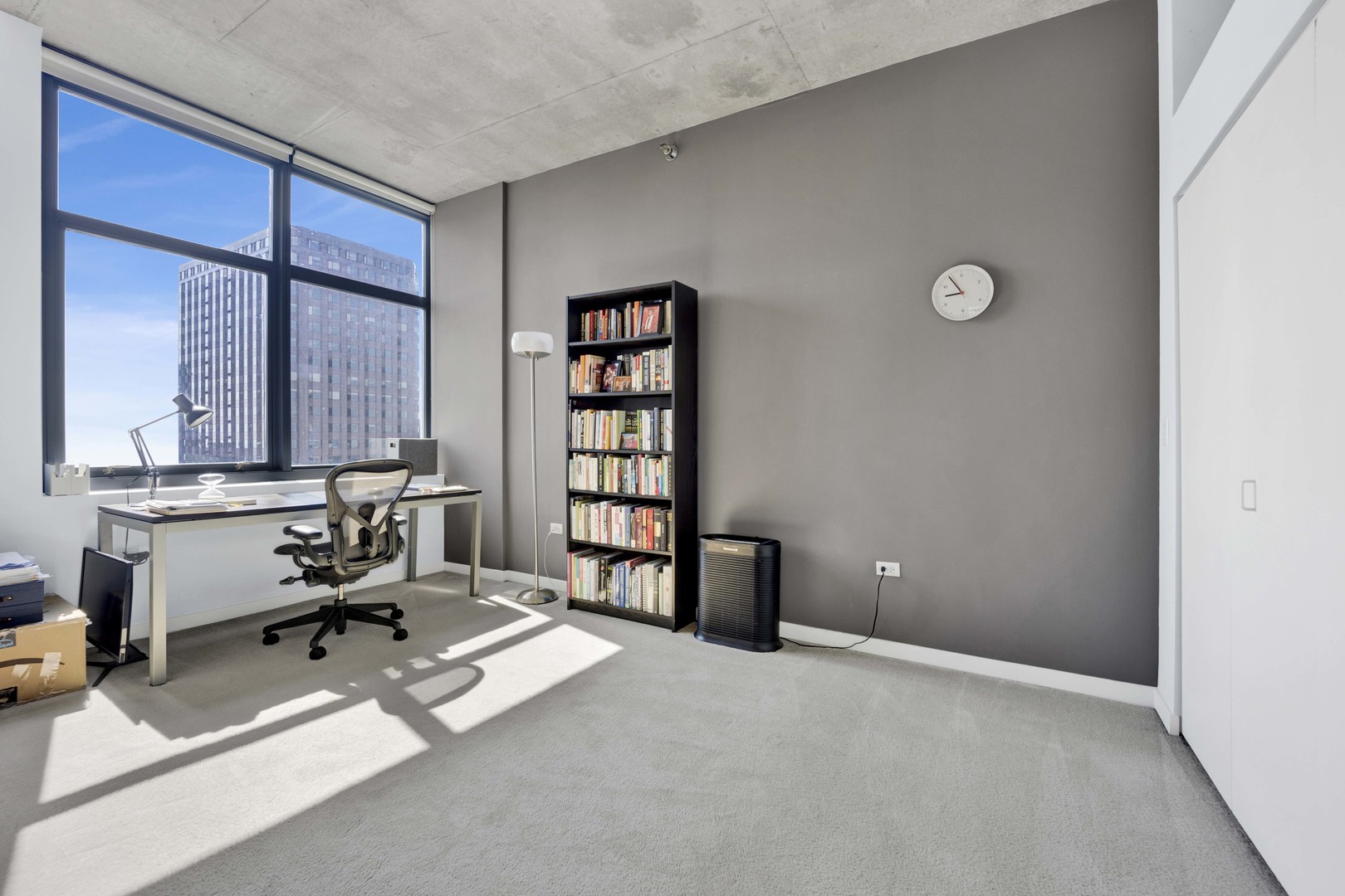 235 W Van Buren Street Unit: 3601