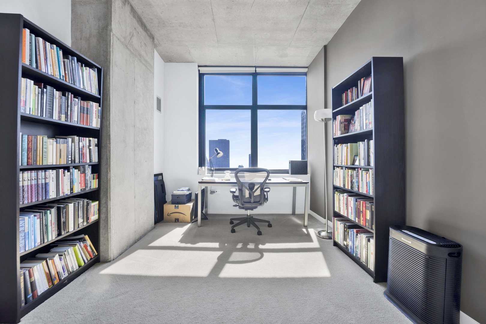 235 W Van Buren Street Unit: 3601