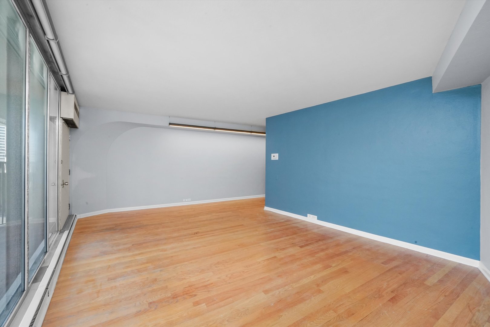300 N State Street Unit: 2404