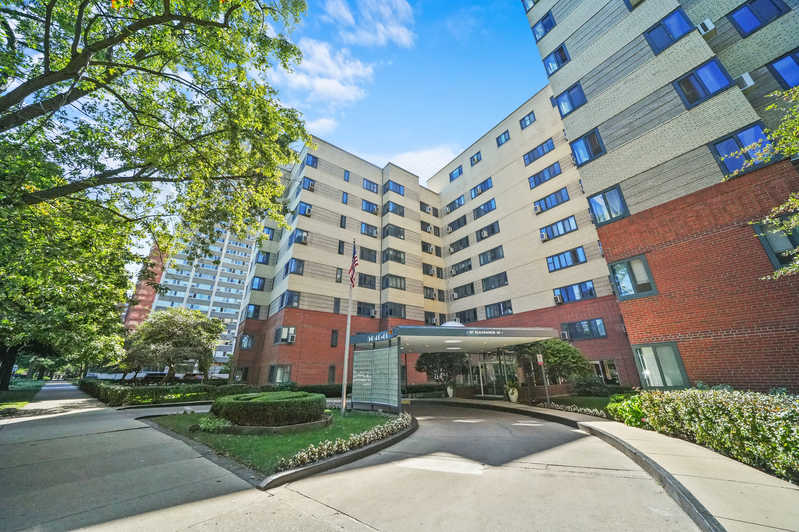 5052 N Marine Drive Unit: D3