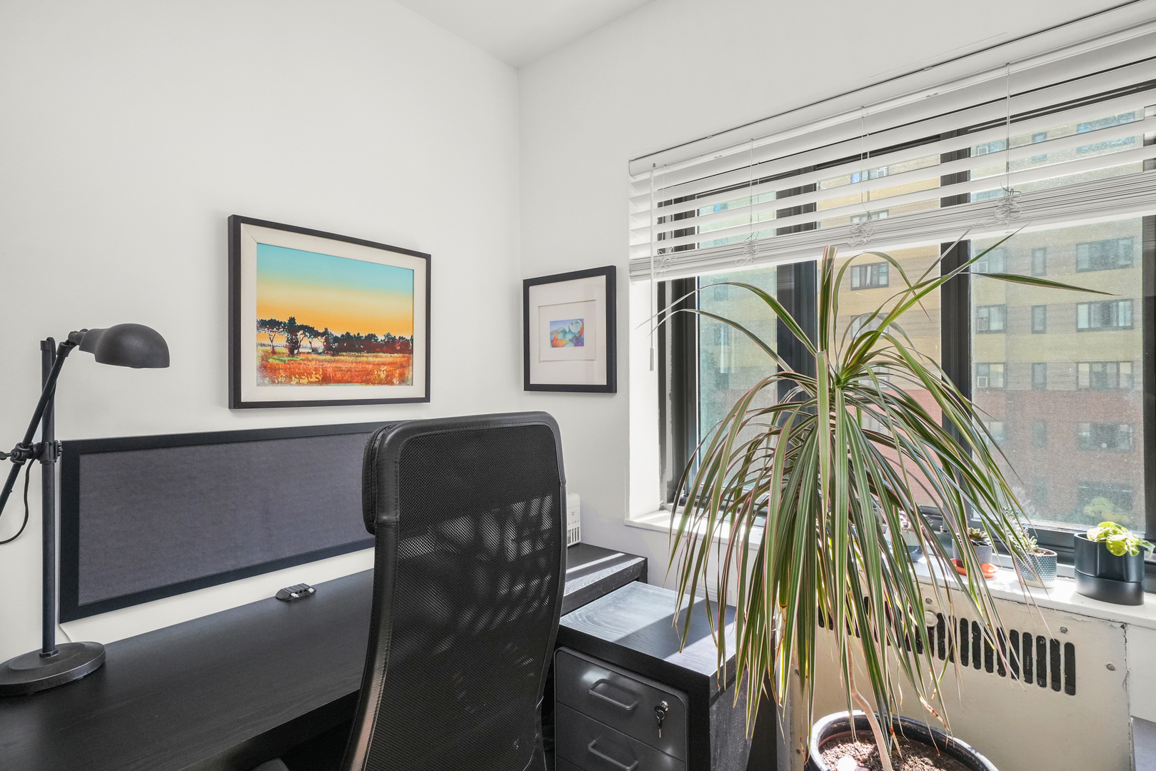 5052 N Marine Drive Unit: D3