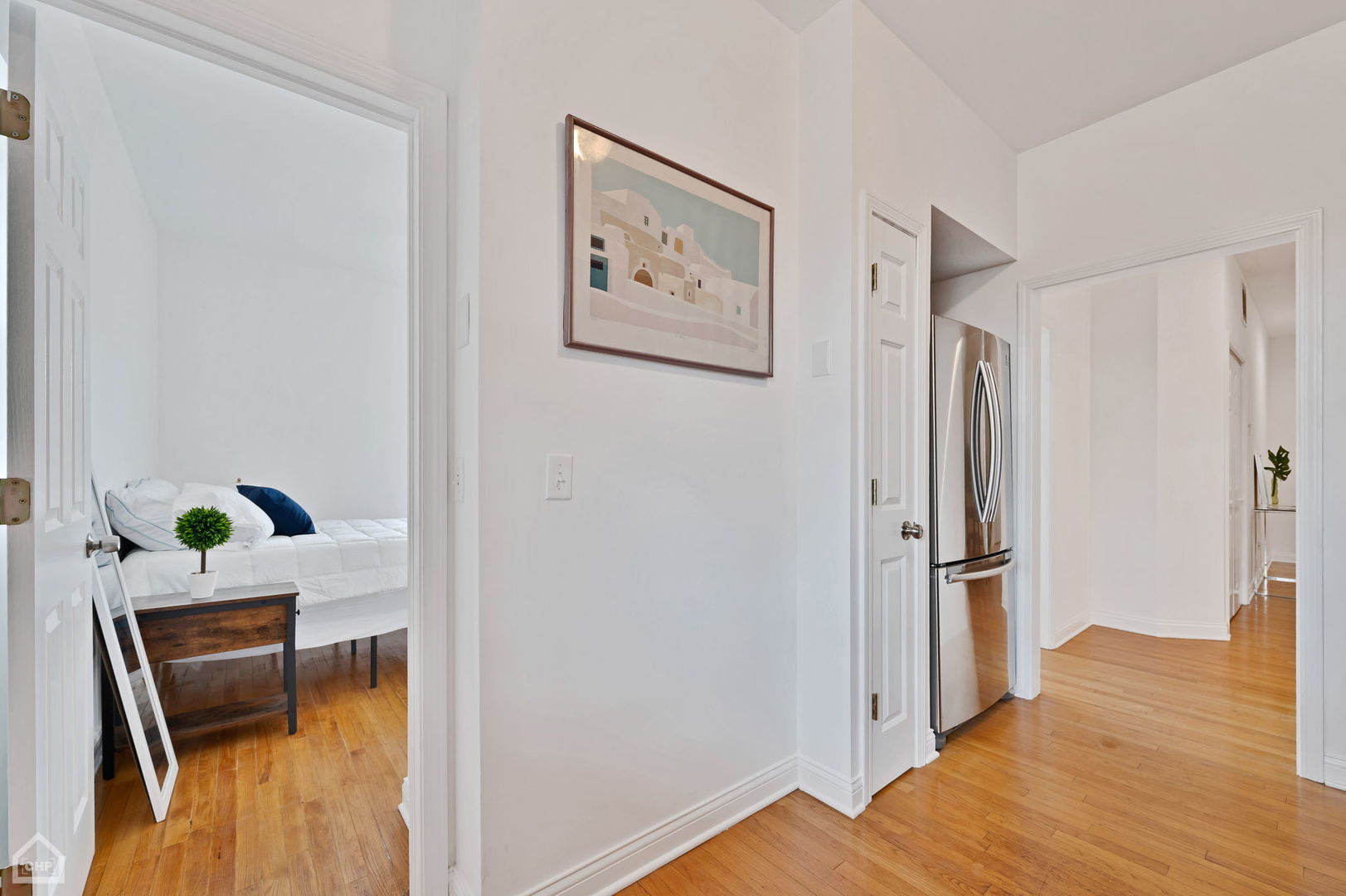 847 W Belle Plaine Avenue Unit: 1S