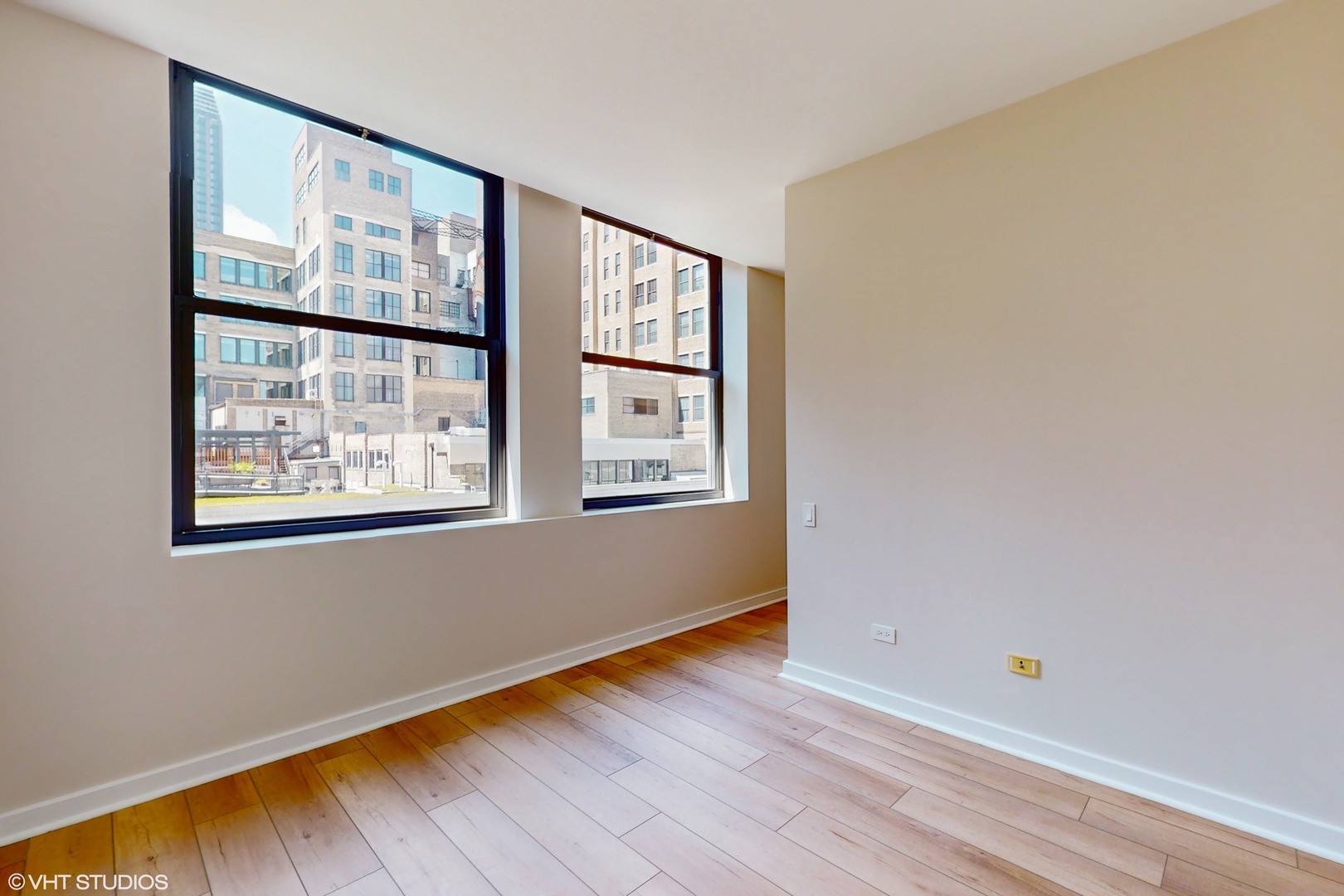 5 N Wabash Avenue Unit: 1506