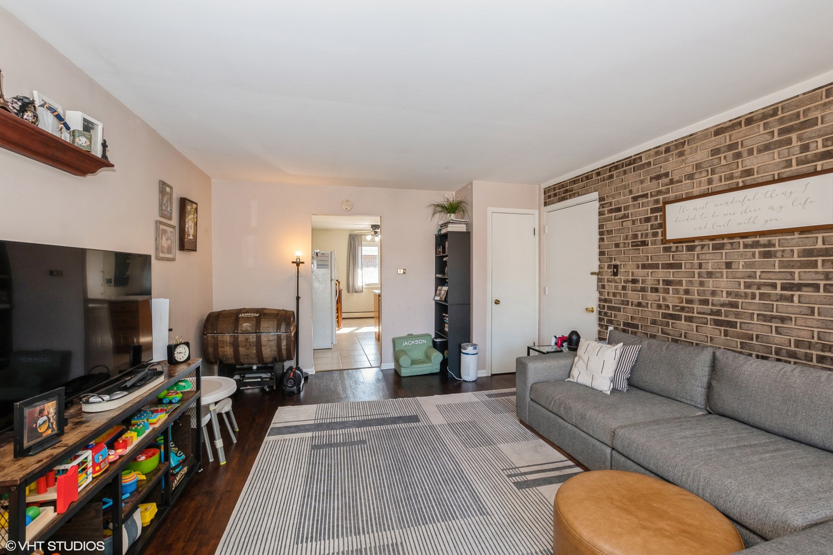 9024 W 140th Street Unit: 3C