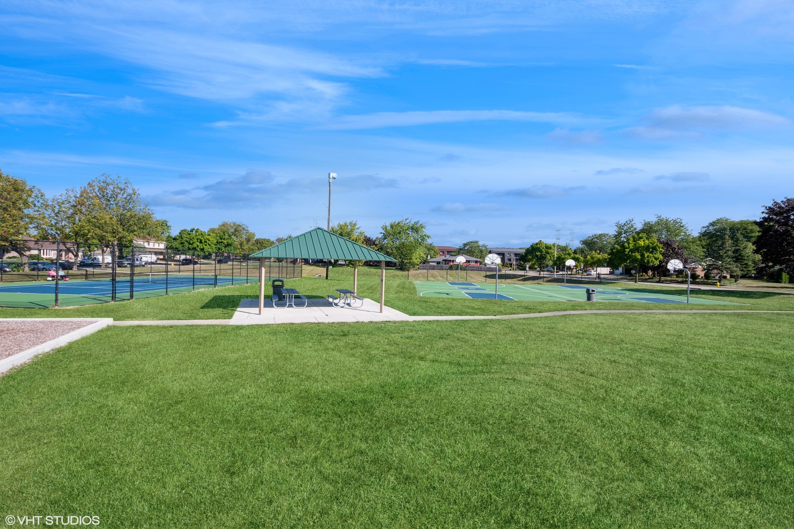 9024 W 140th Street Unit: 3C