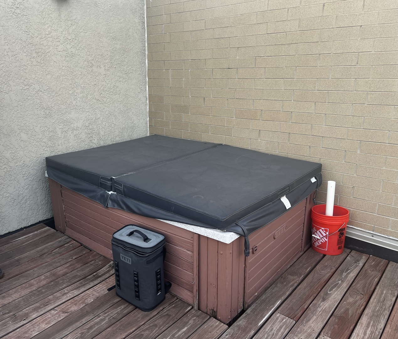 1411 N Leavitt Street