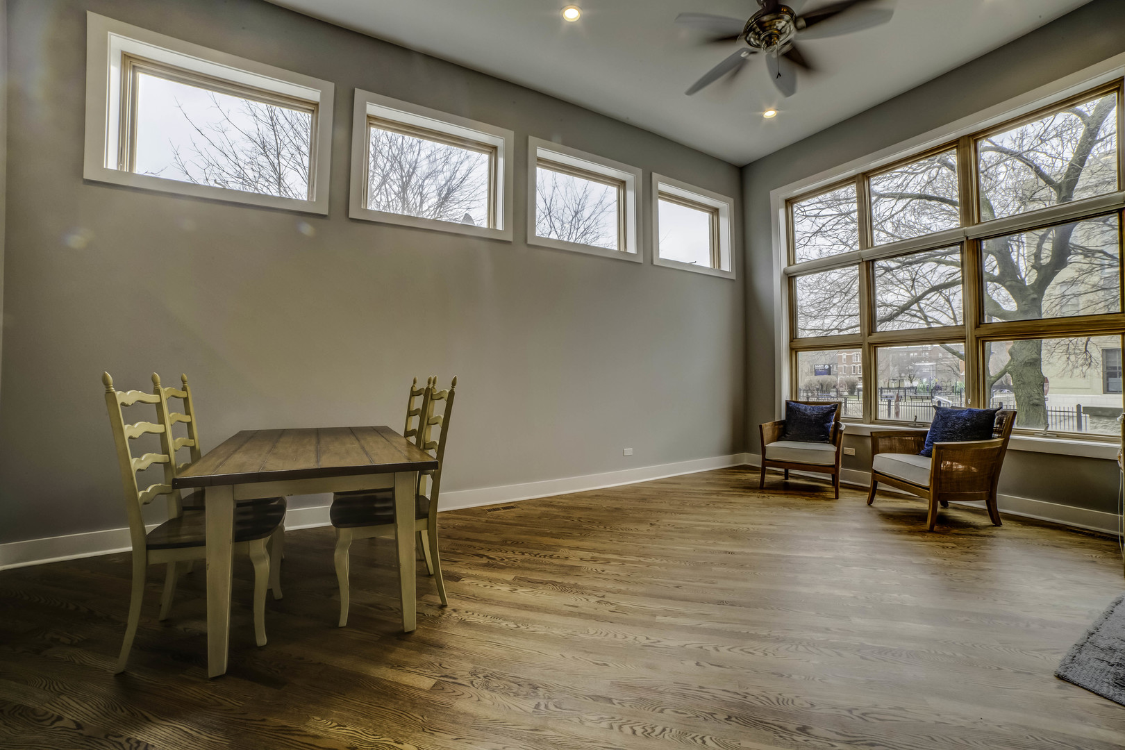 1411 N Leavitt Street