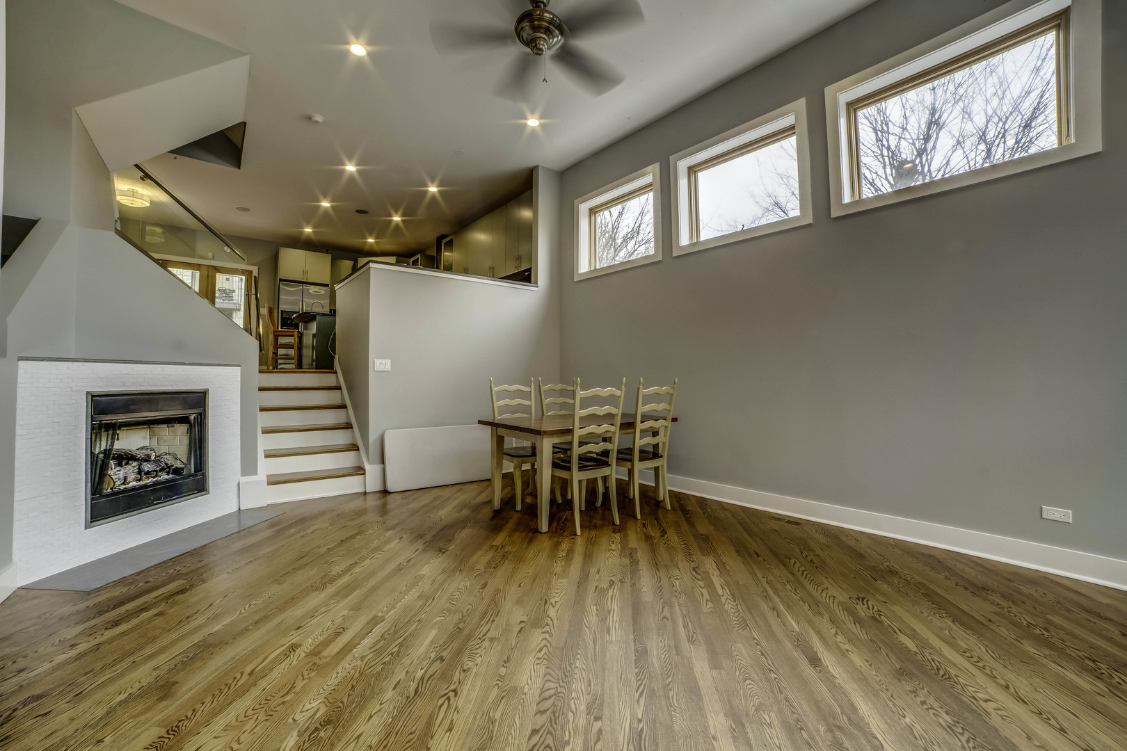 1411 N Leavitt Street