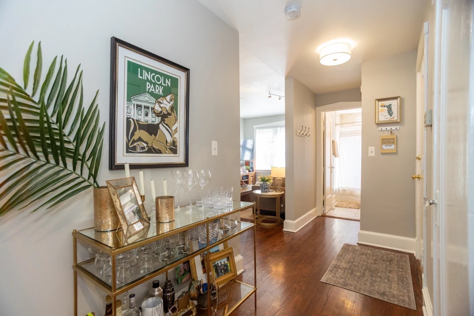 2026 N Burling Street Unit: 208