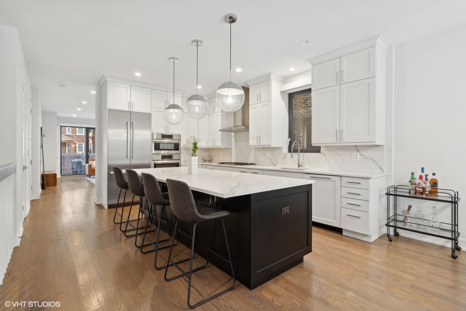 1078 N Paulina Street Unit: 1