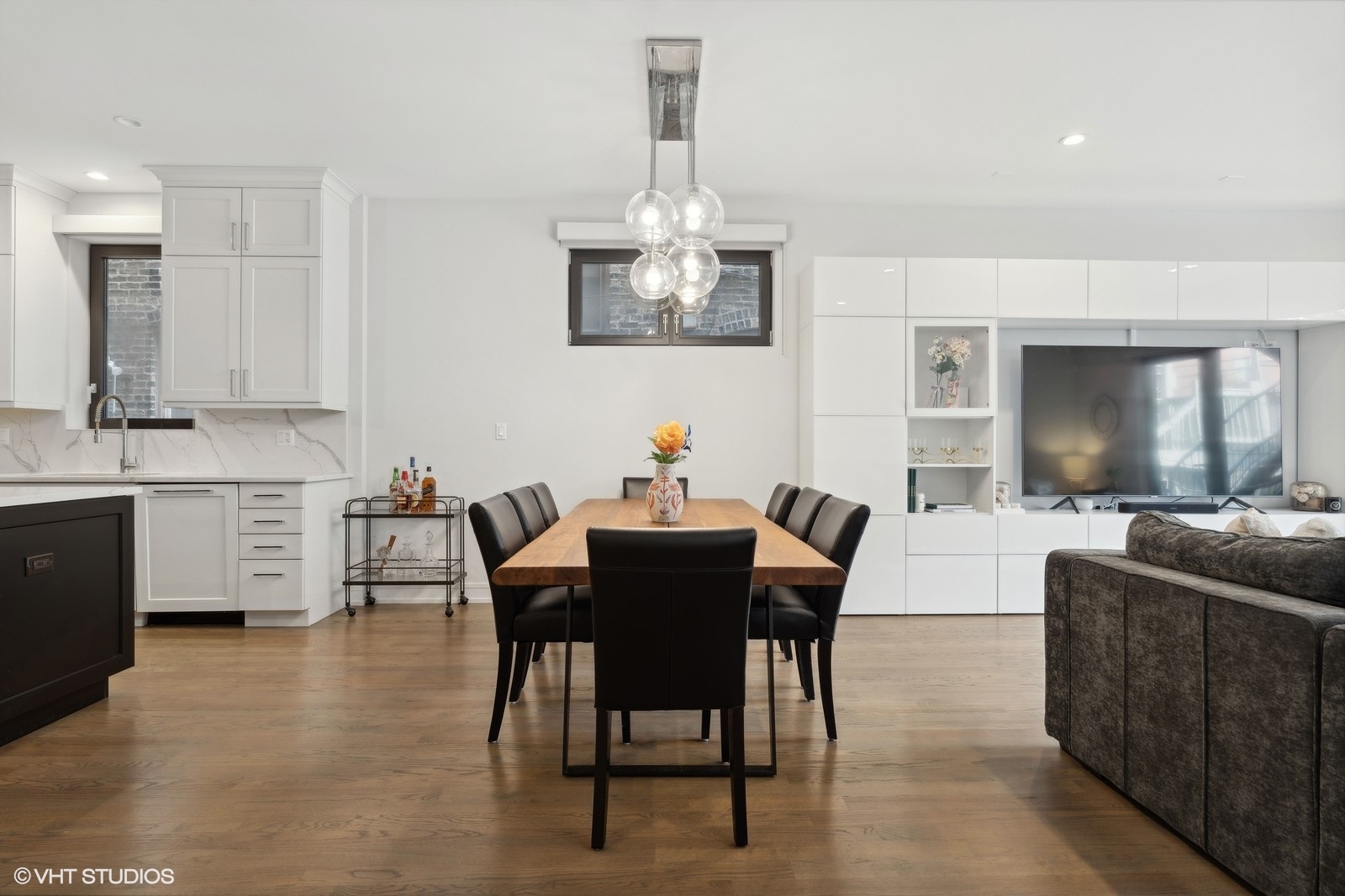 1078 N Paulina Street Unit: 1