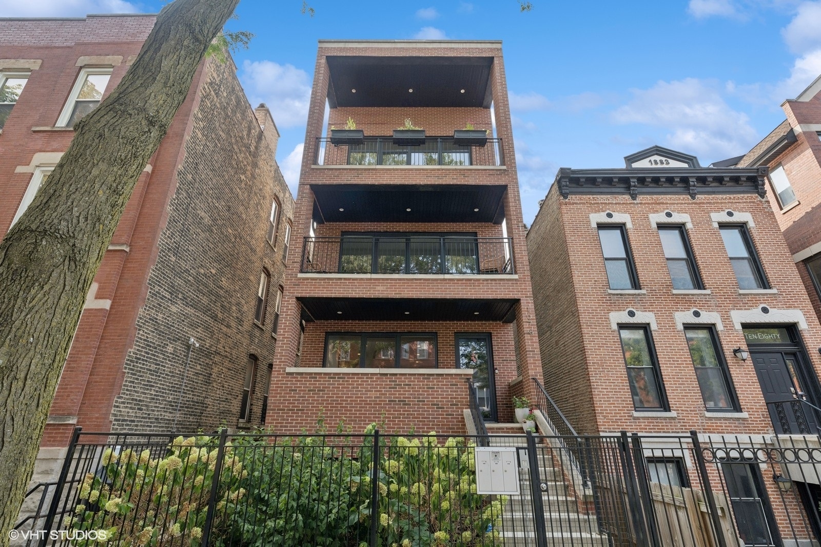 1078 N Paulina Street Unit: 1