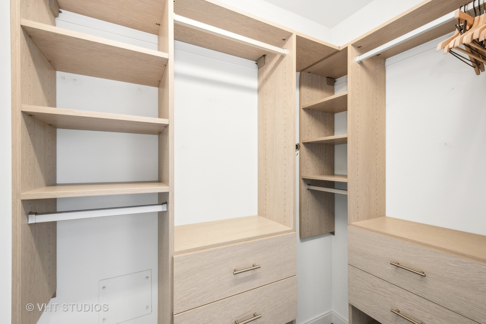 60 E Monroe Street Unit: 2505