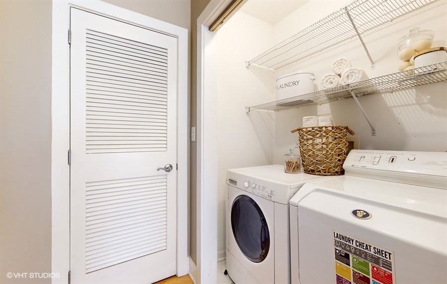 1372 N Dean Street Unit: 2