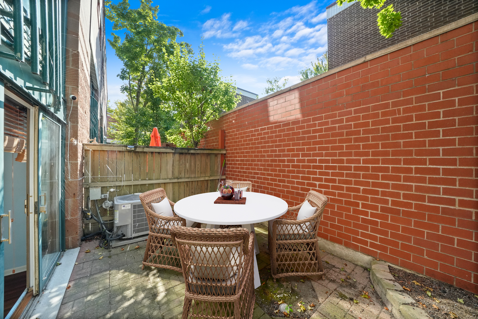 641 W Willow Street Unit: 124