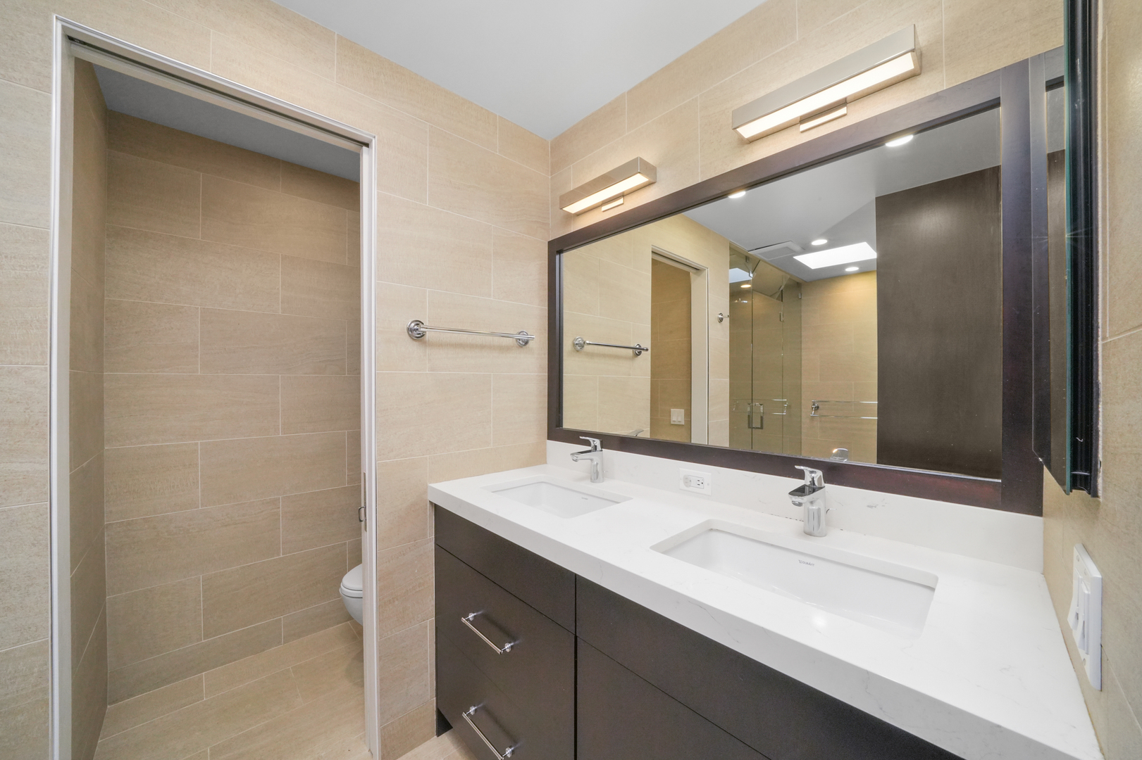 641 W Willow Street Unit: 124
