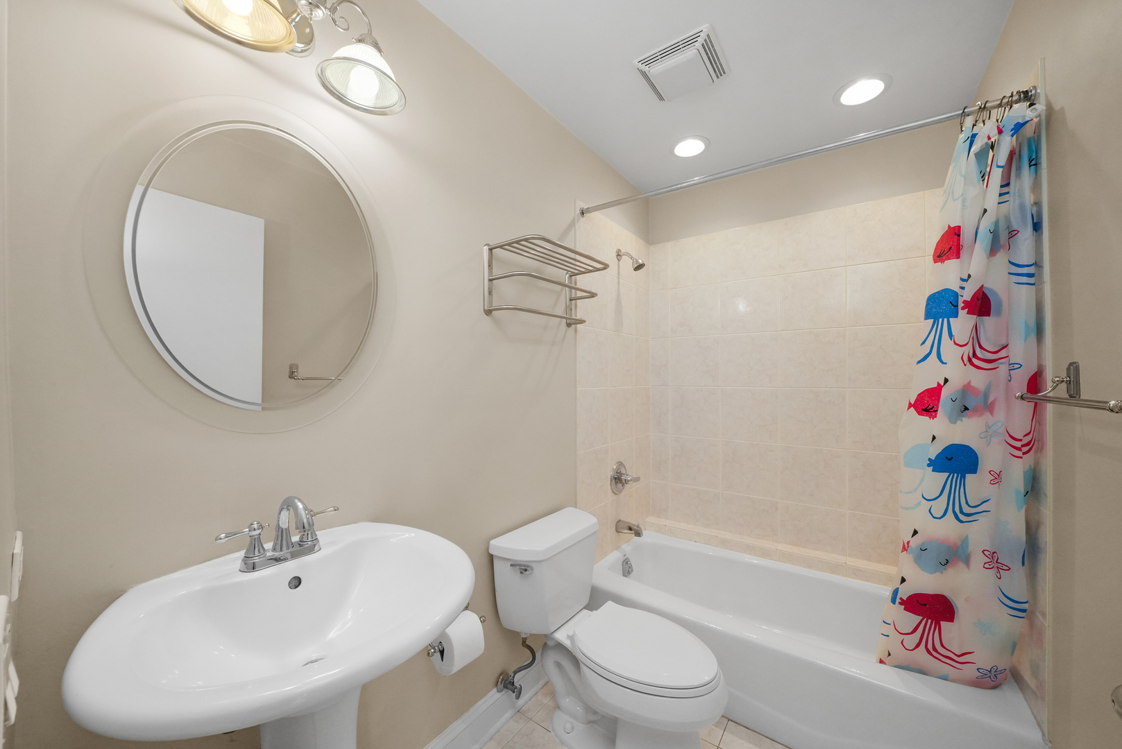 641 W Willow Street Unit: 124