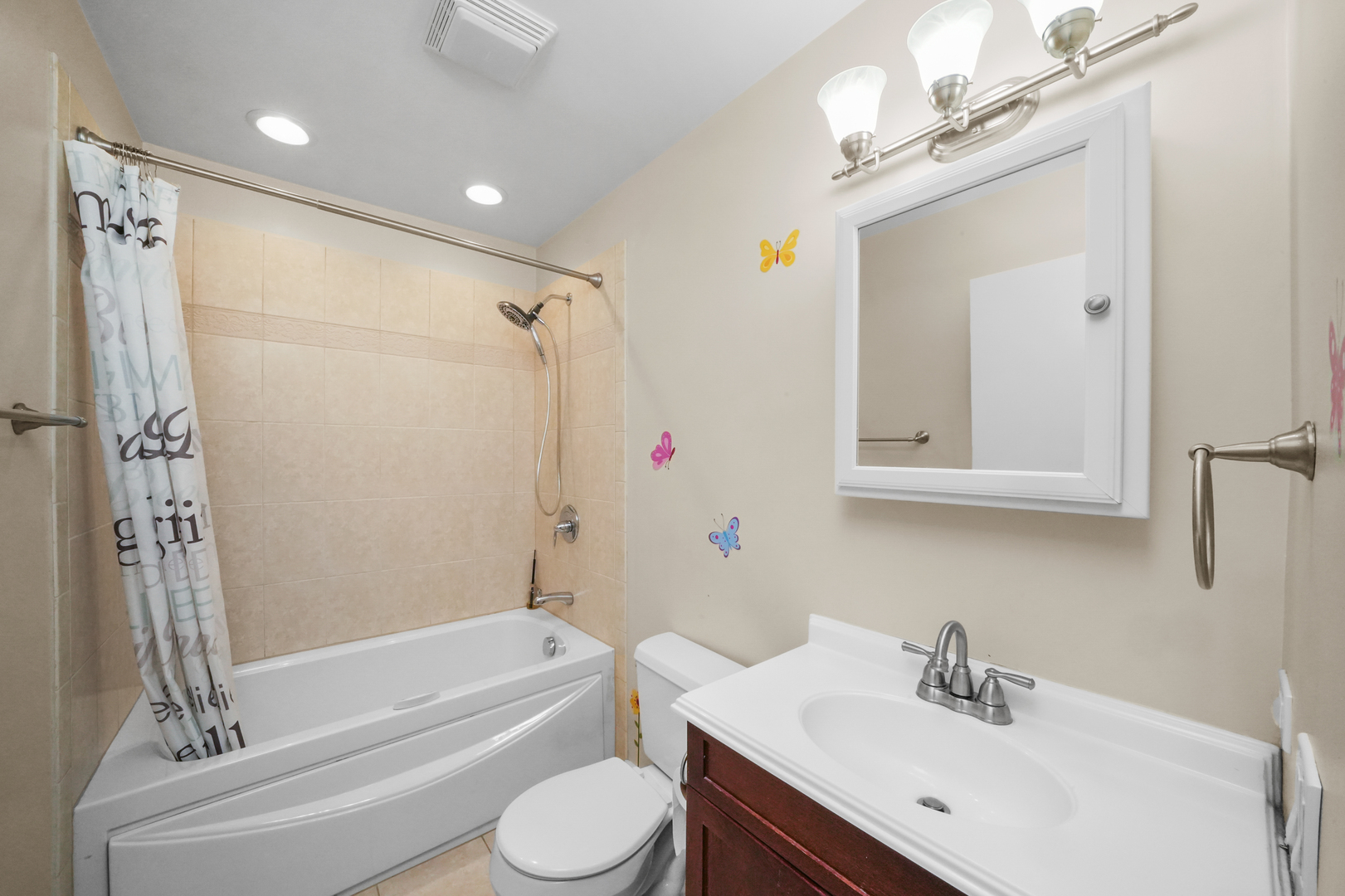 641 W Willow Street Unit: 124