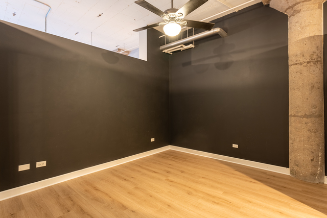 15 S Throop Street Unit: 209