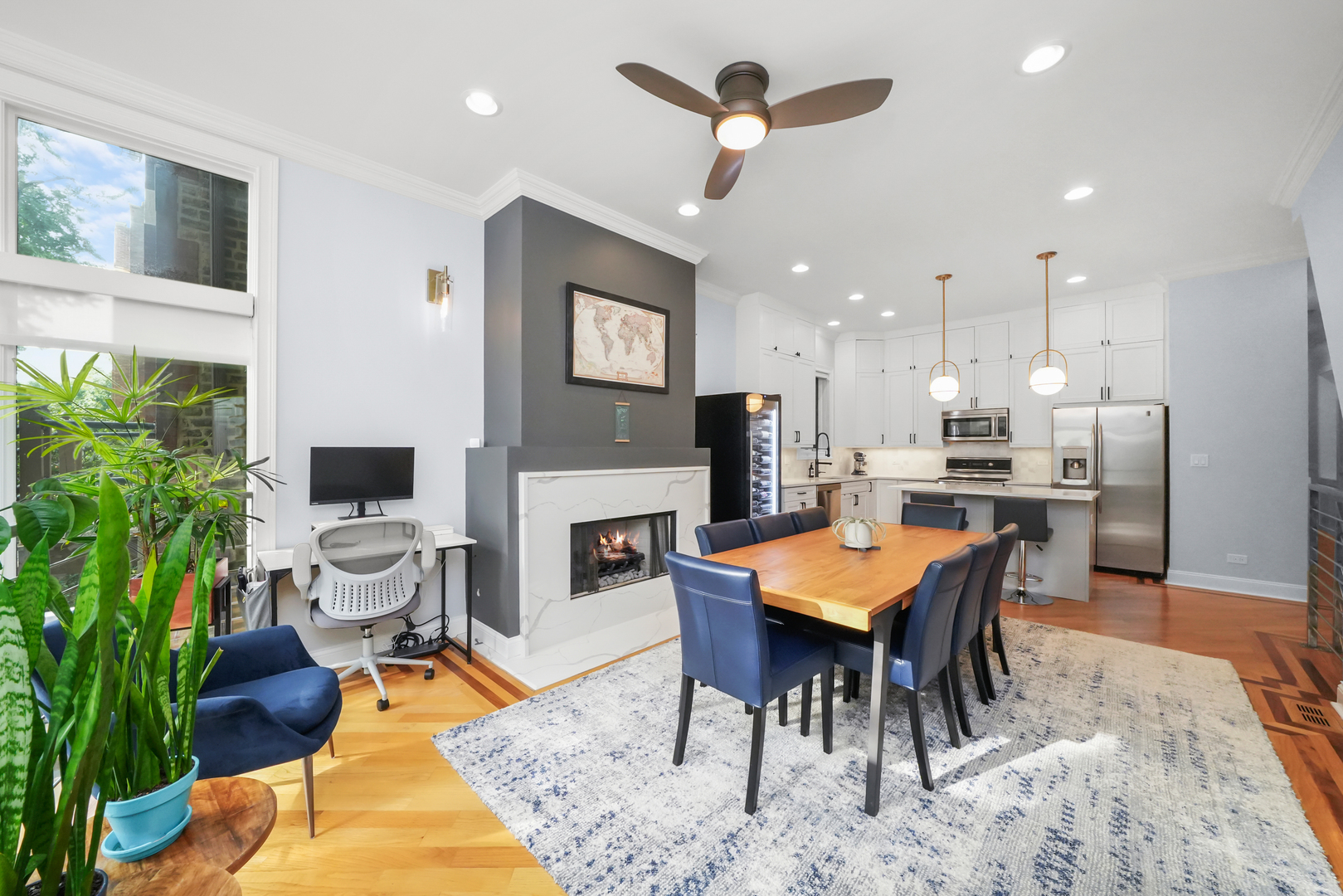 1246 N WOLCOTT Avenue Unit: 1