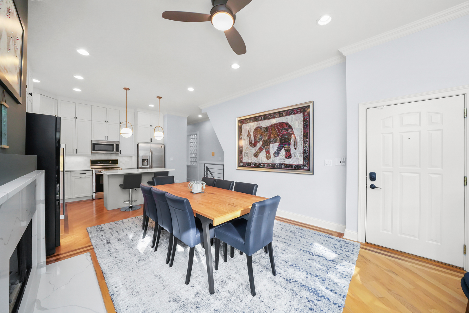 1246 N WOLCOTT Avenue Unit: 1