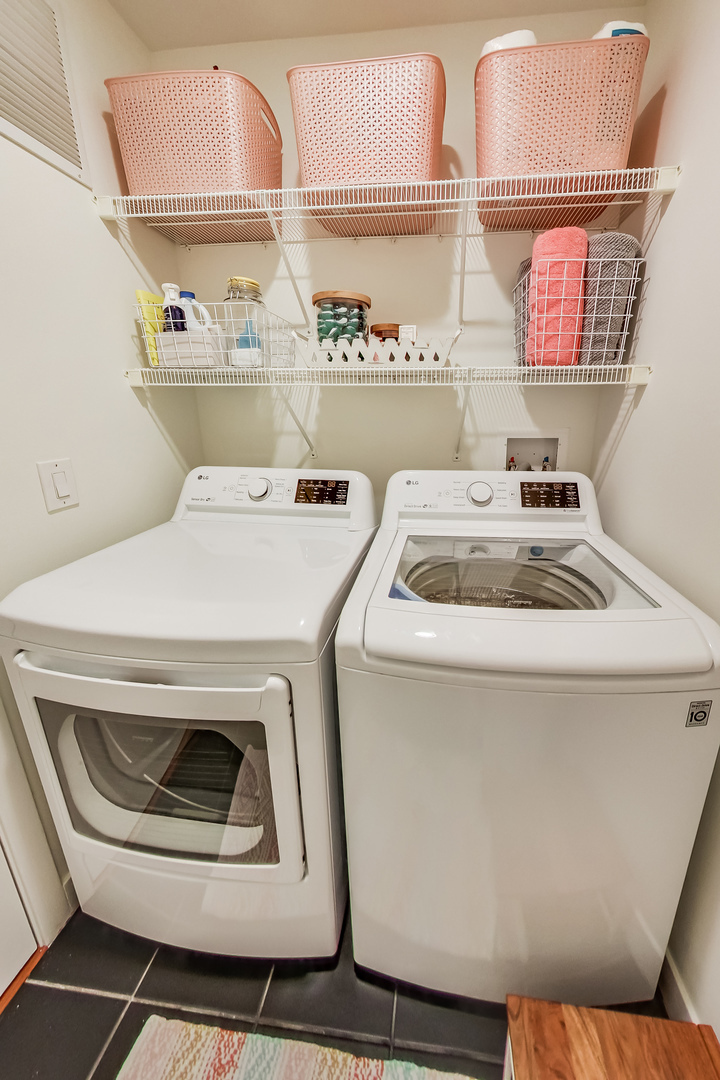 737 W Washington Boulevard Unit: 2710