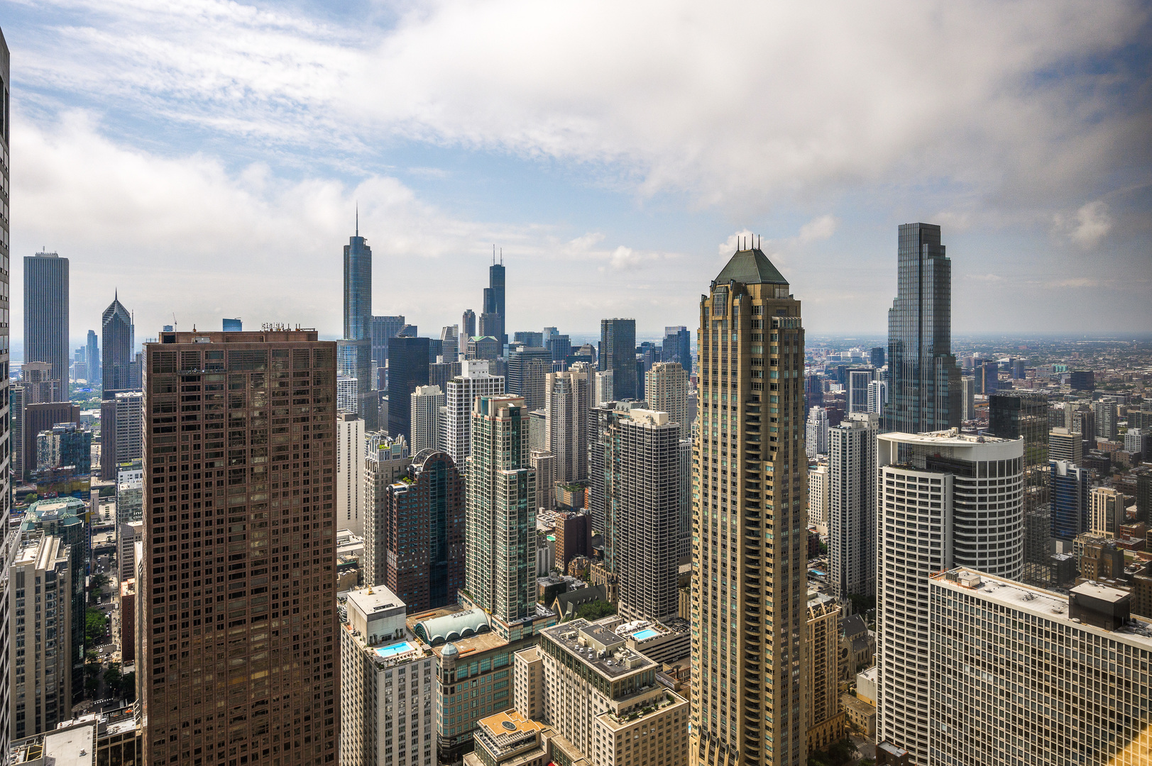 175 E DELAWARE Place Unit: 6308