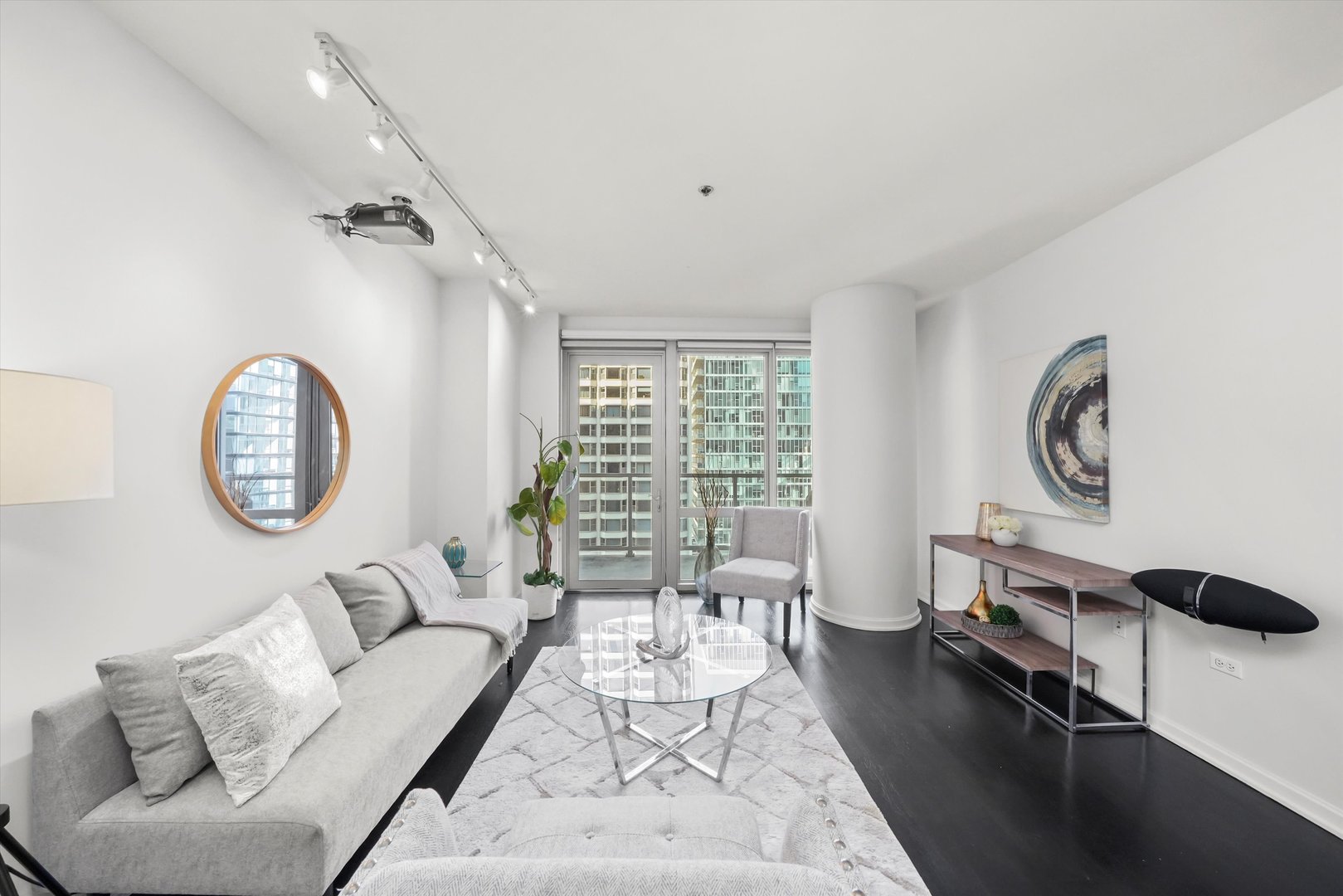 160 E ILLINOIS Street Unit: 1403