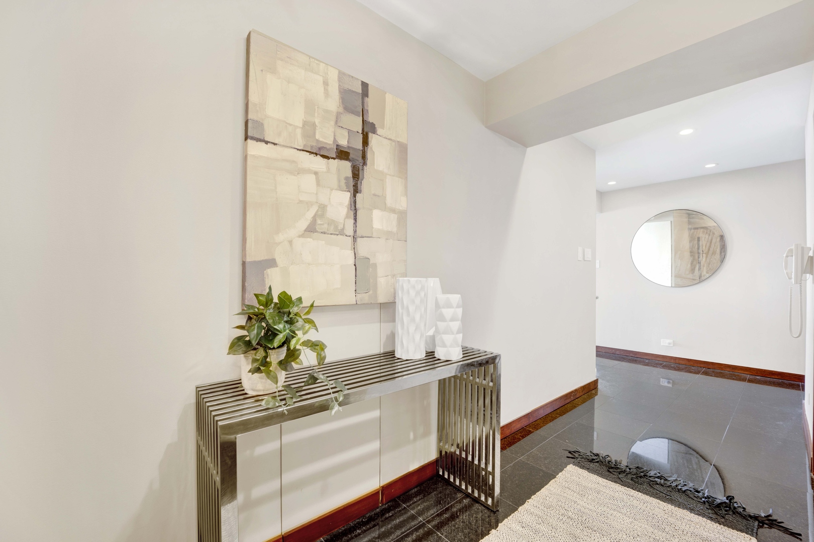175 E Delaware Place Unit: 8606-07