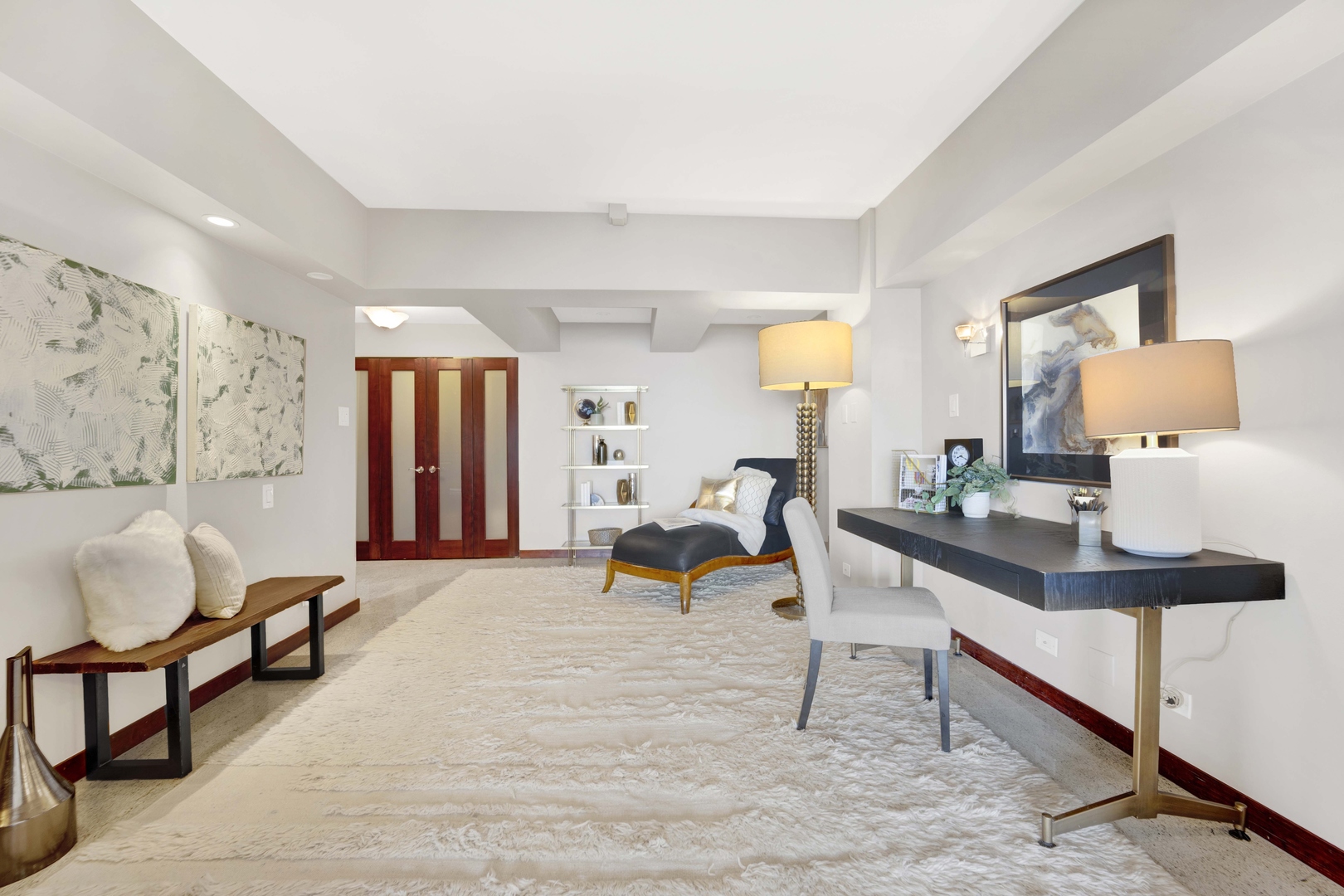 175 E Delaware Place Unit: 8606-07