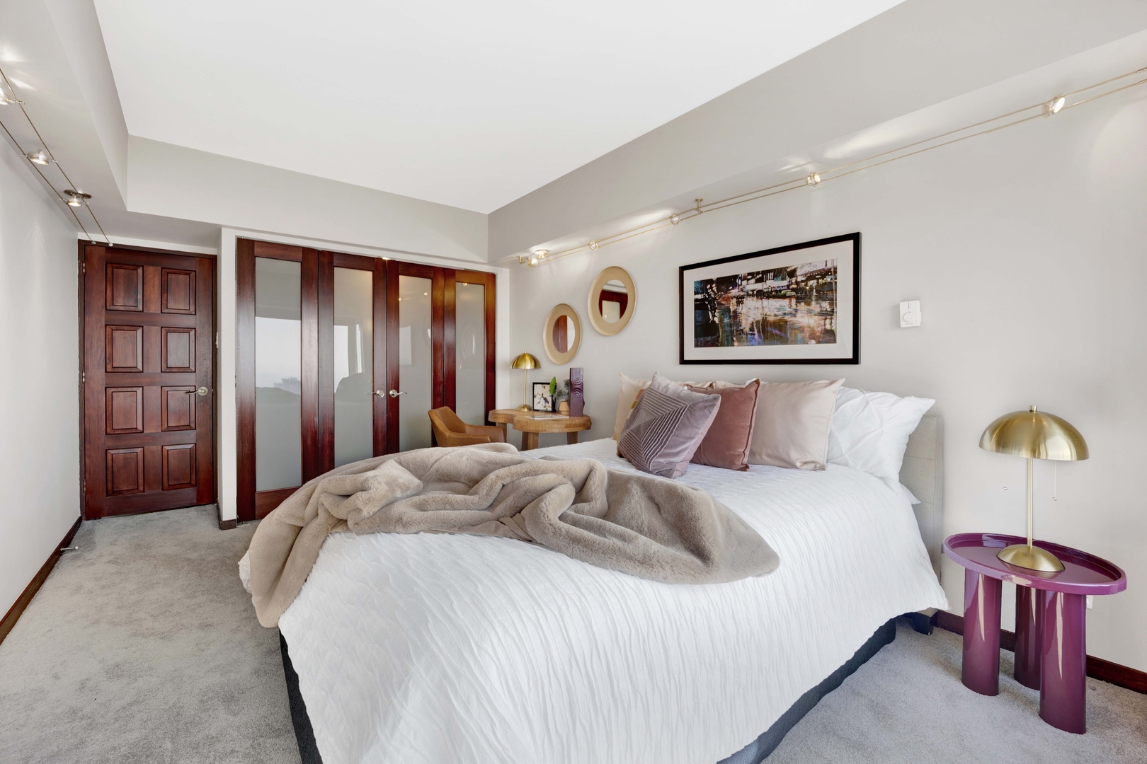 175 E Delaware Place Unit: 8606-07