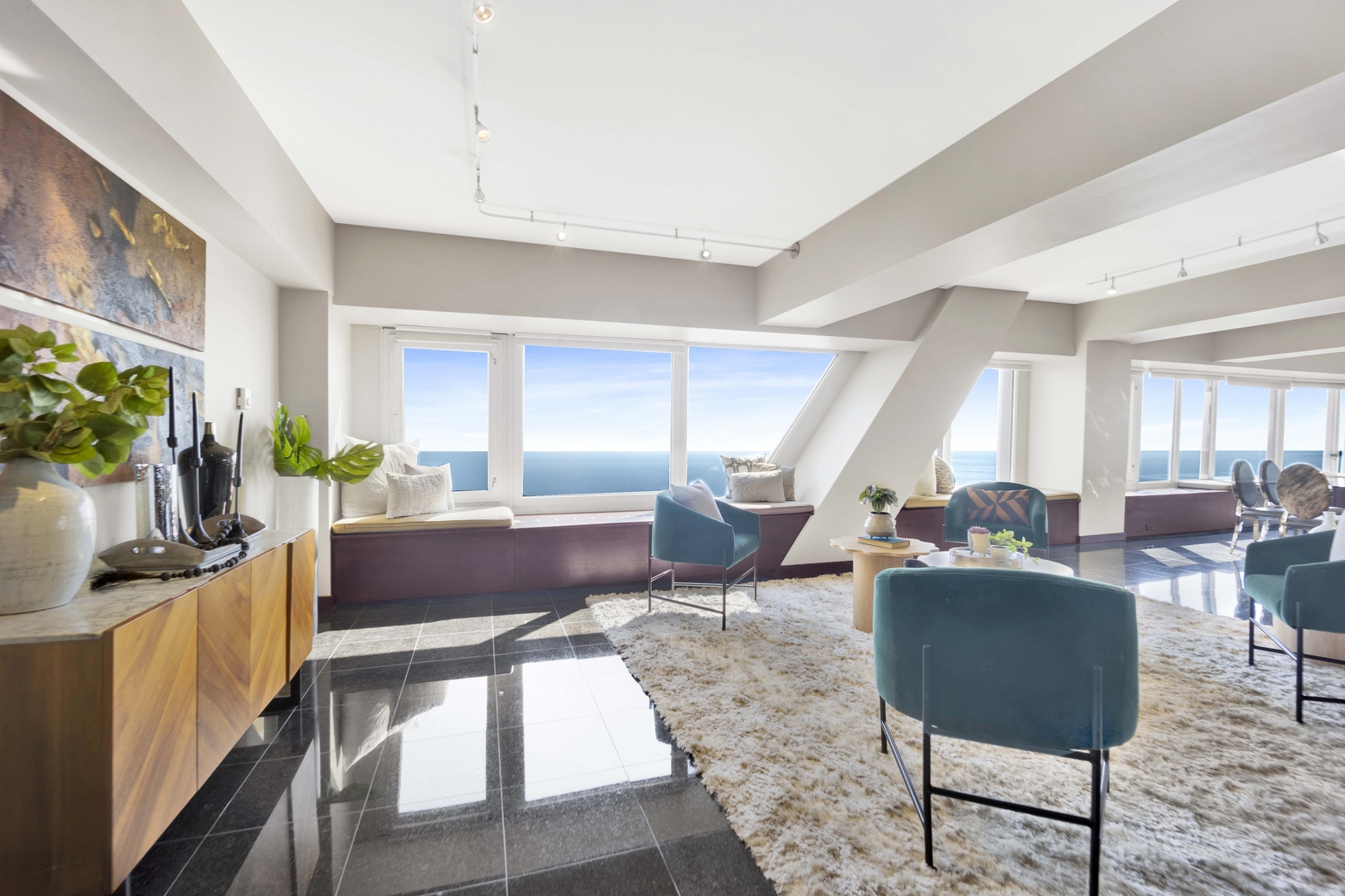 175 E Delaware Place Unit: 8606-07