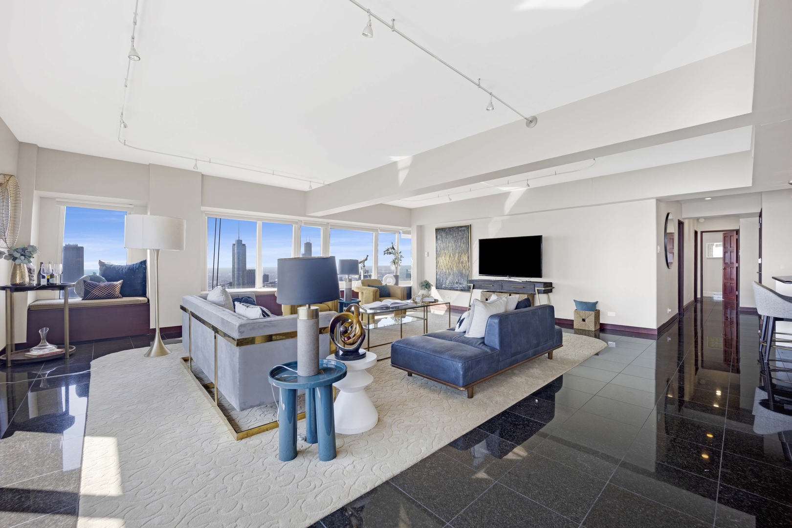 175 E Delaware Place Unit: 8606-07
