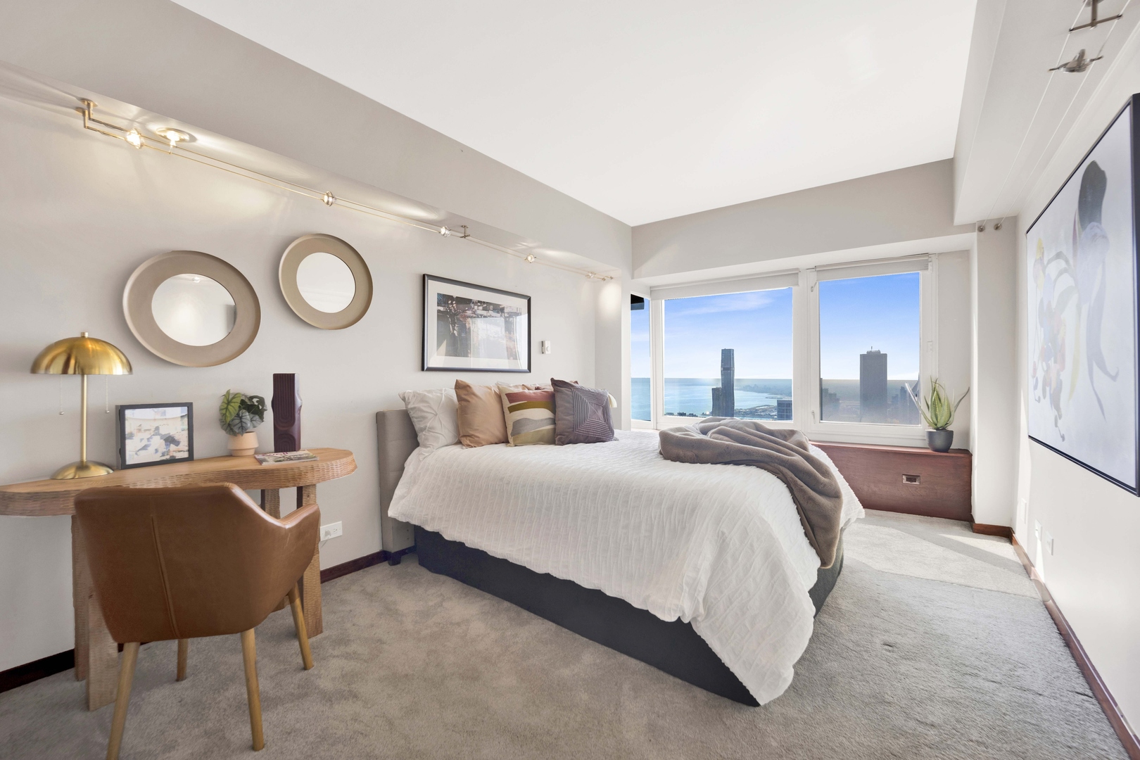175 E Delaware Place Unit: 8606-07