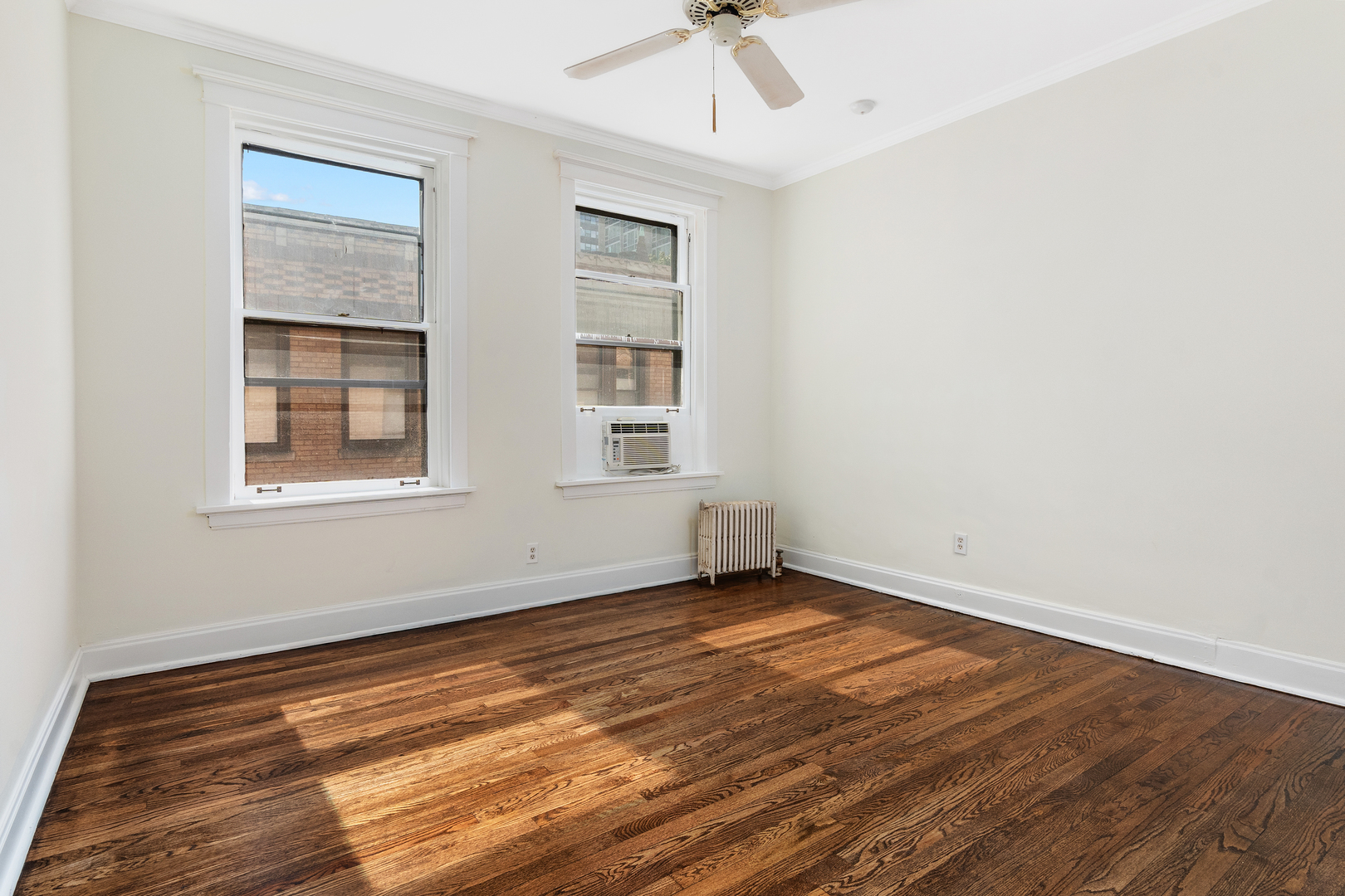 2749 N Hampden Court Unit: 3E