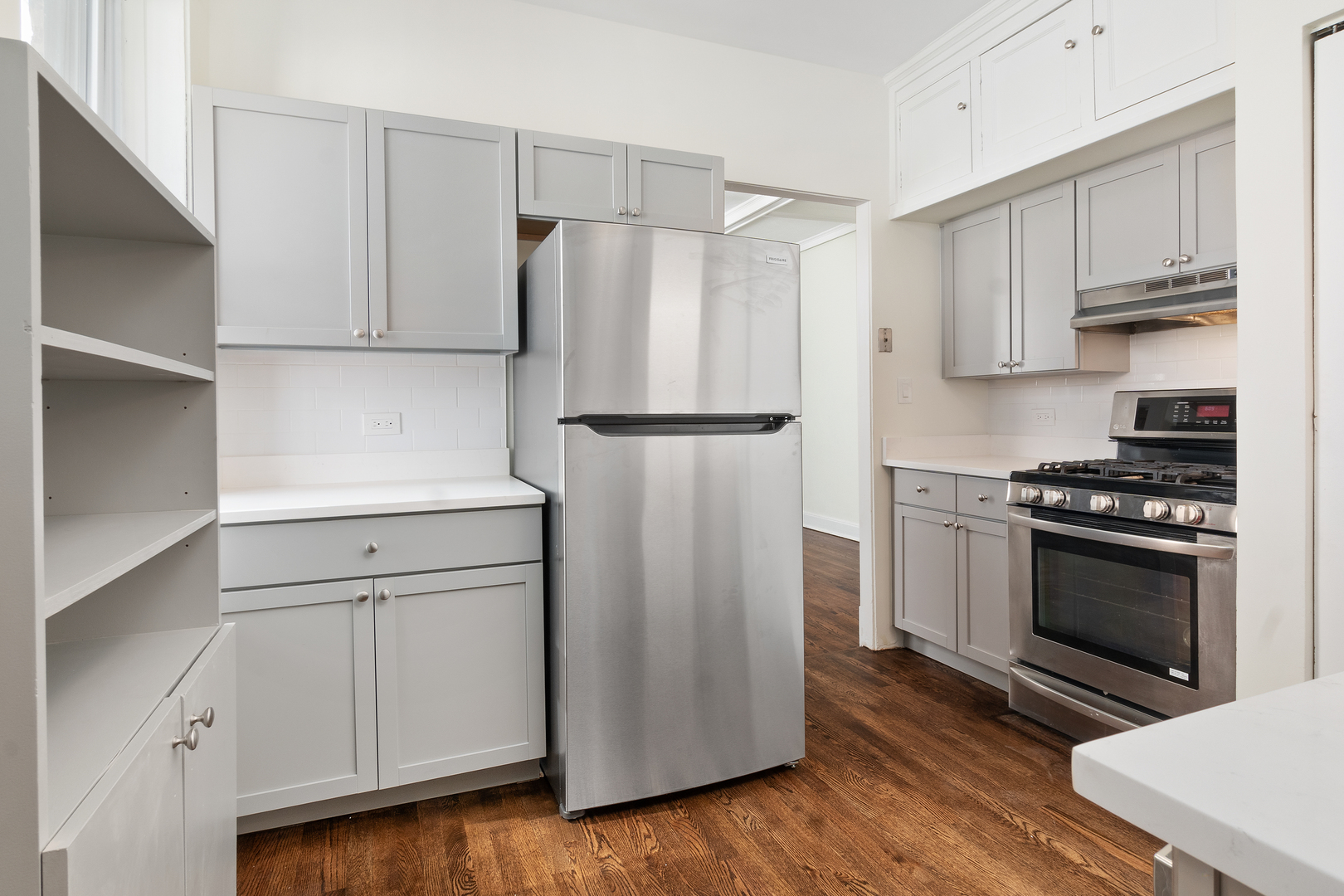 2749 N Hampden Court Unit: 3E