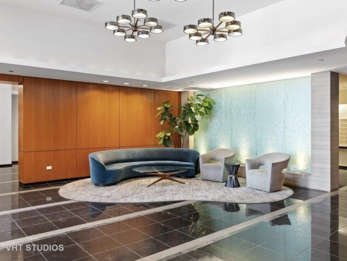 420 E WATERSIDE Drive Unit: 905