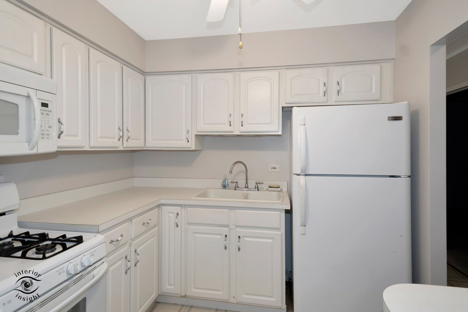 9725 S Karlov Avenue Unit: 309