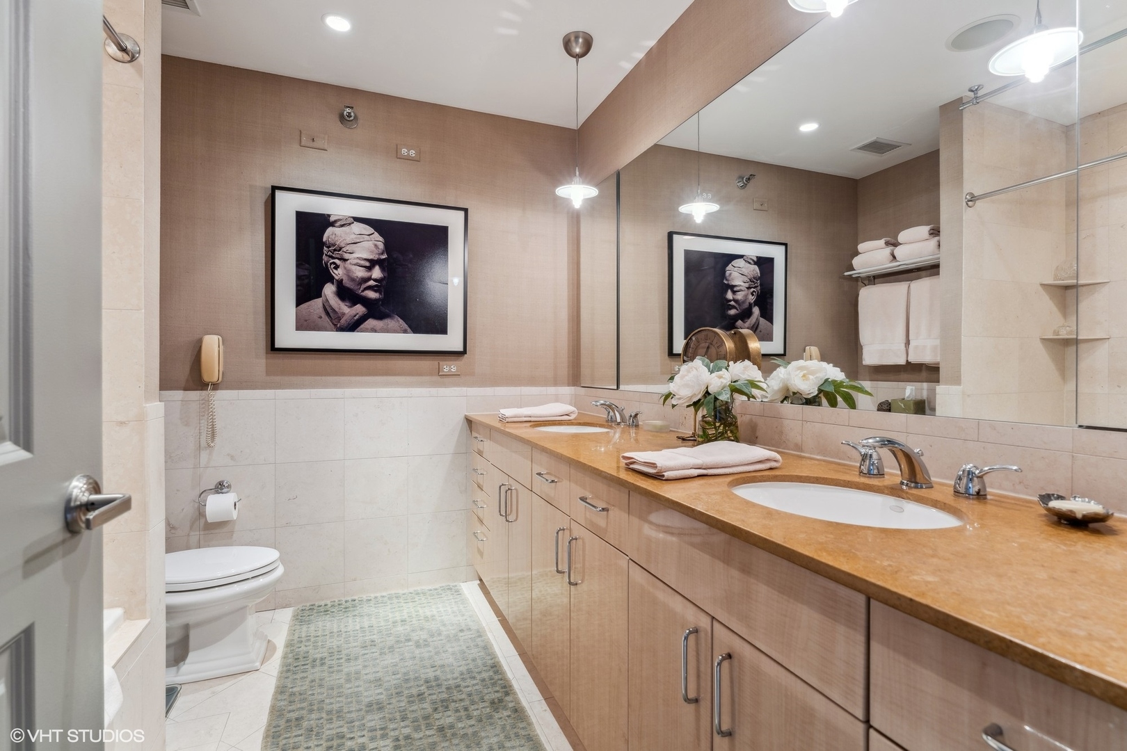 55 E Erie Street Unit: 4201