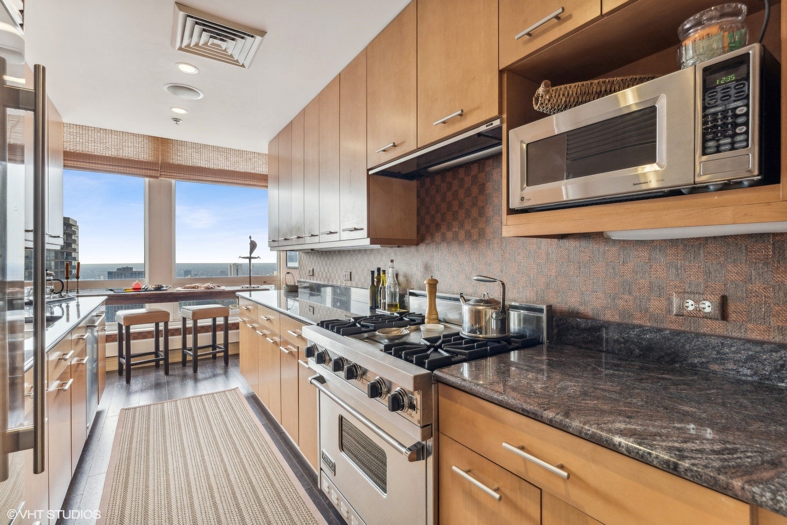 55 E Erie Street Unit: 4201