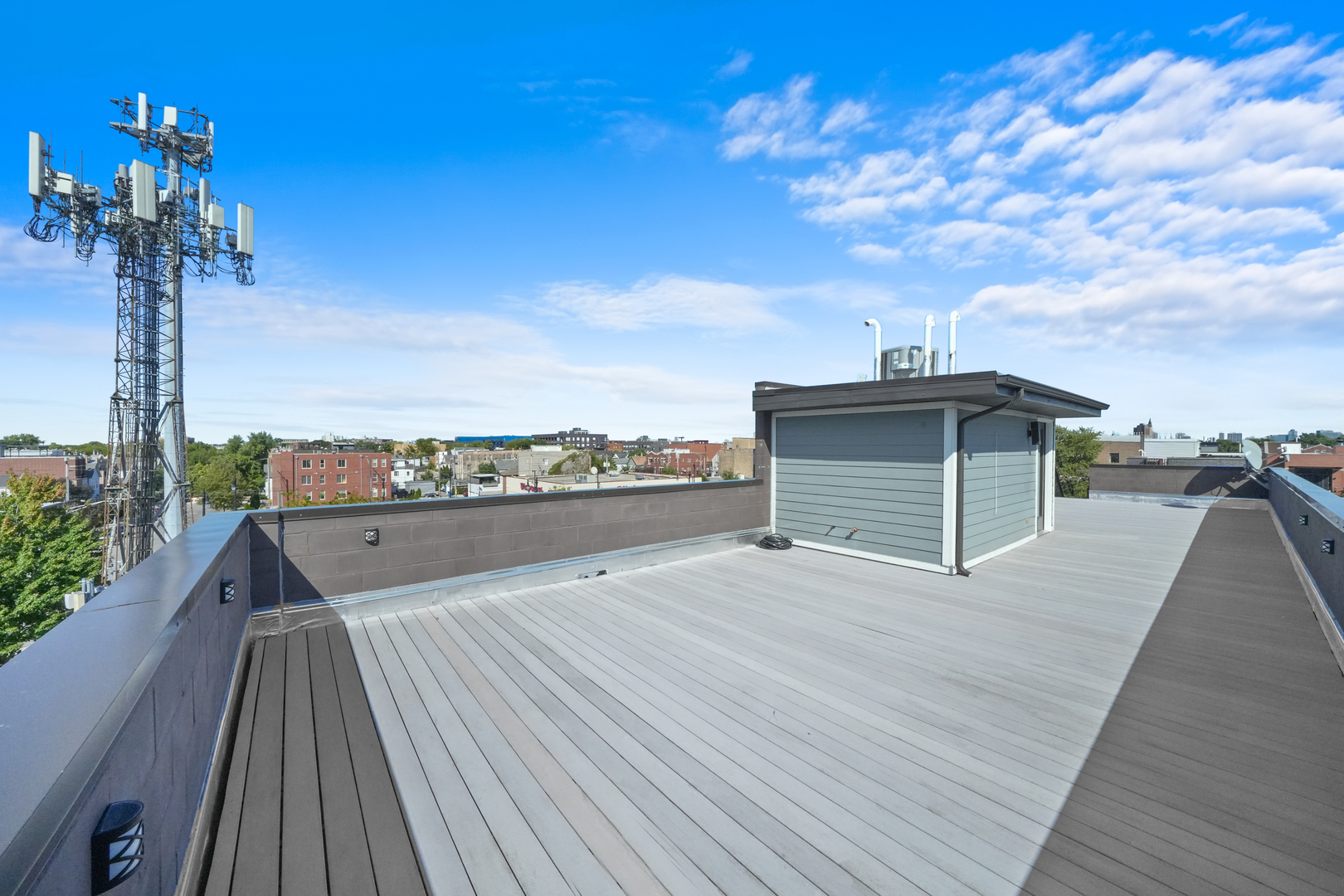 1543 N Campbell Avenue Unit: 3