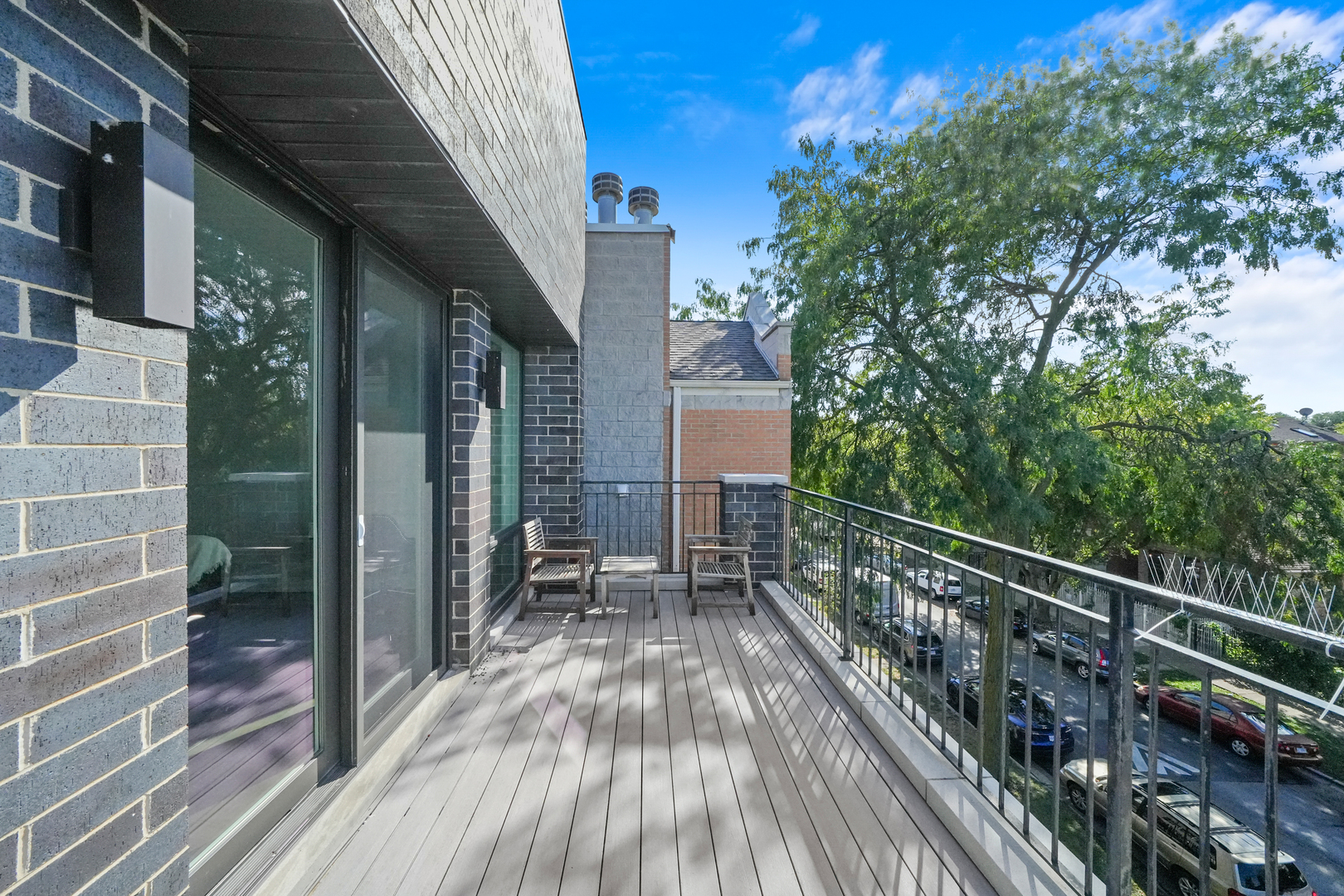 1543 N Campbell Avenue Unit: 3