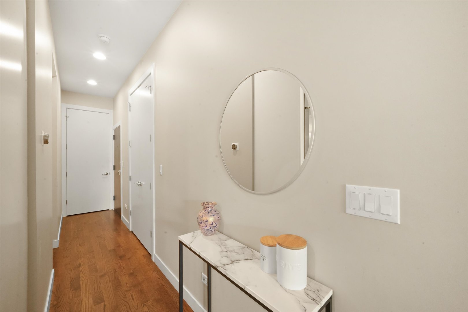 2140 W Armitage Avenue Unit: 2W