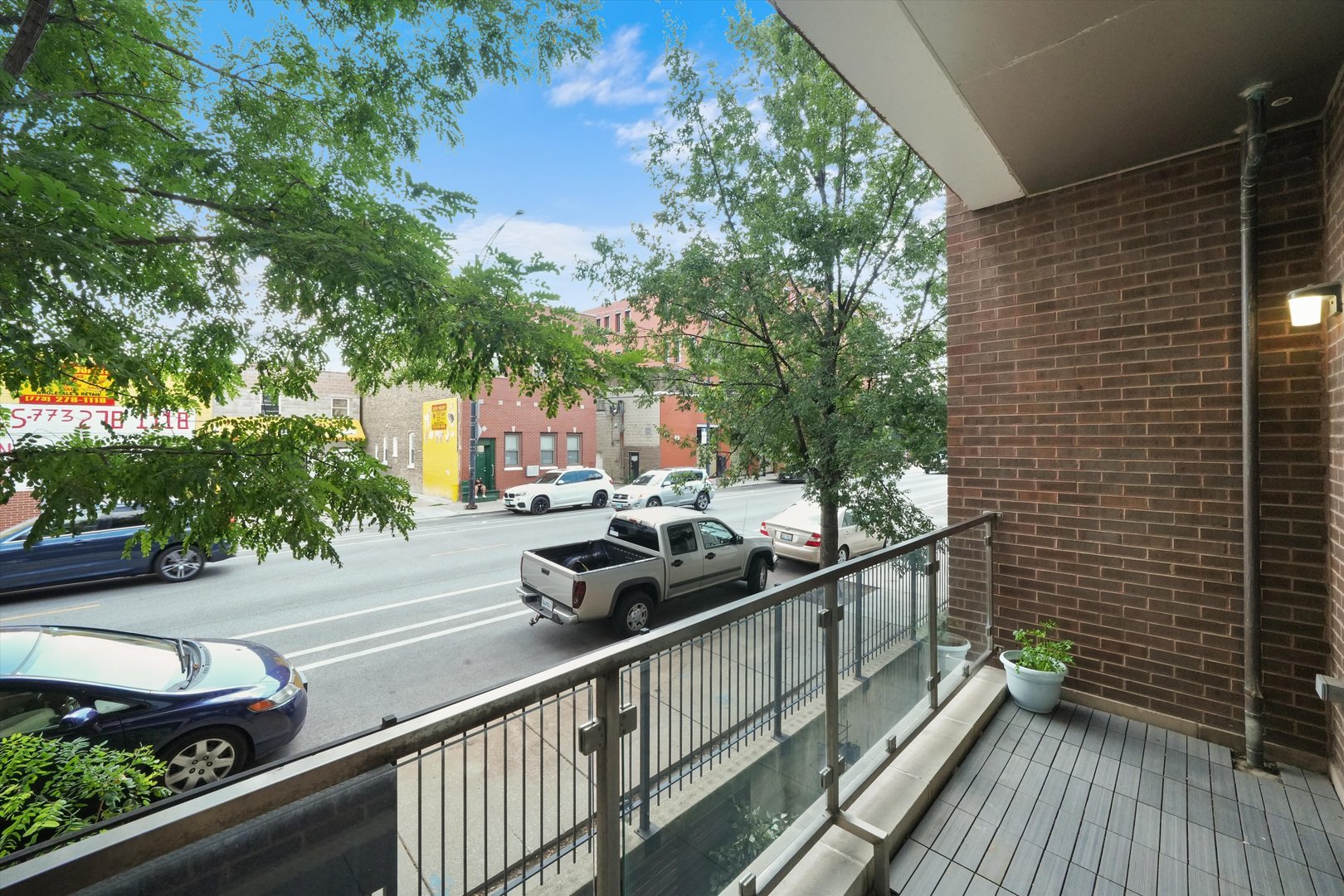 2140 W Armitage Avenue Unit: 2W