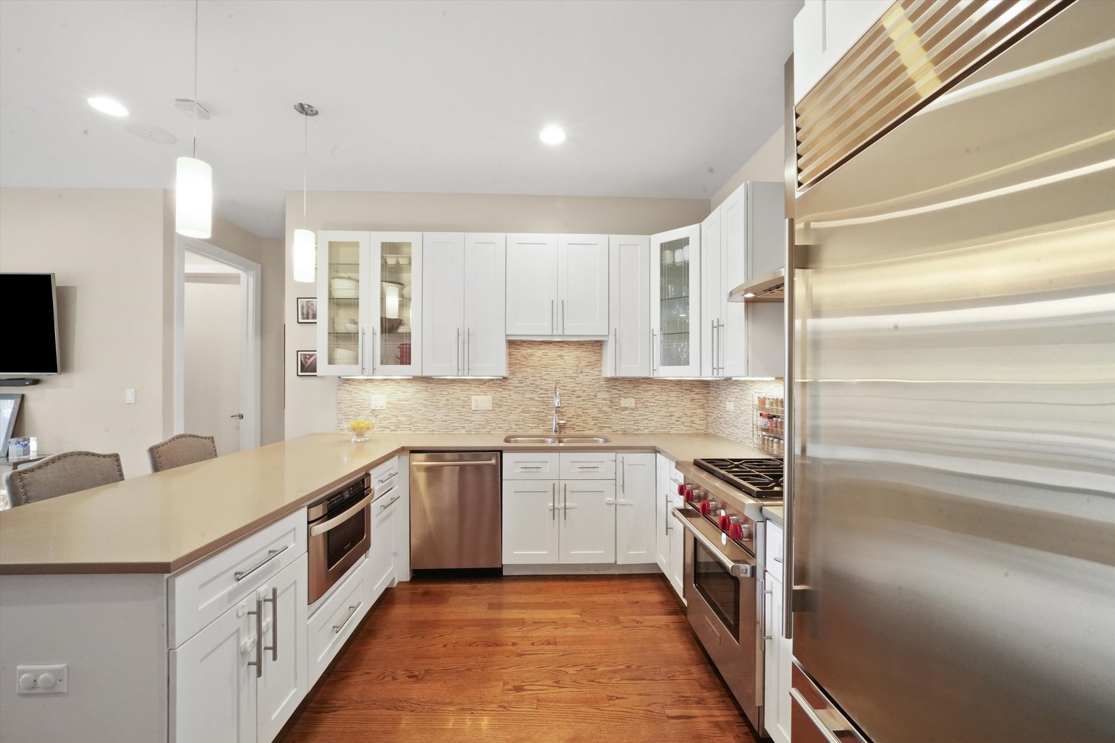 2140 W Armitage Avenue Unit: 2W