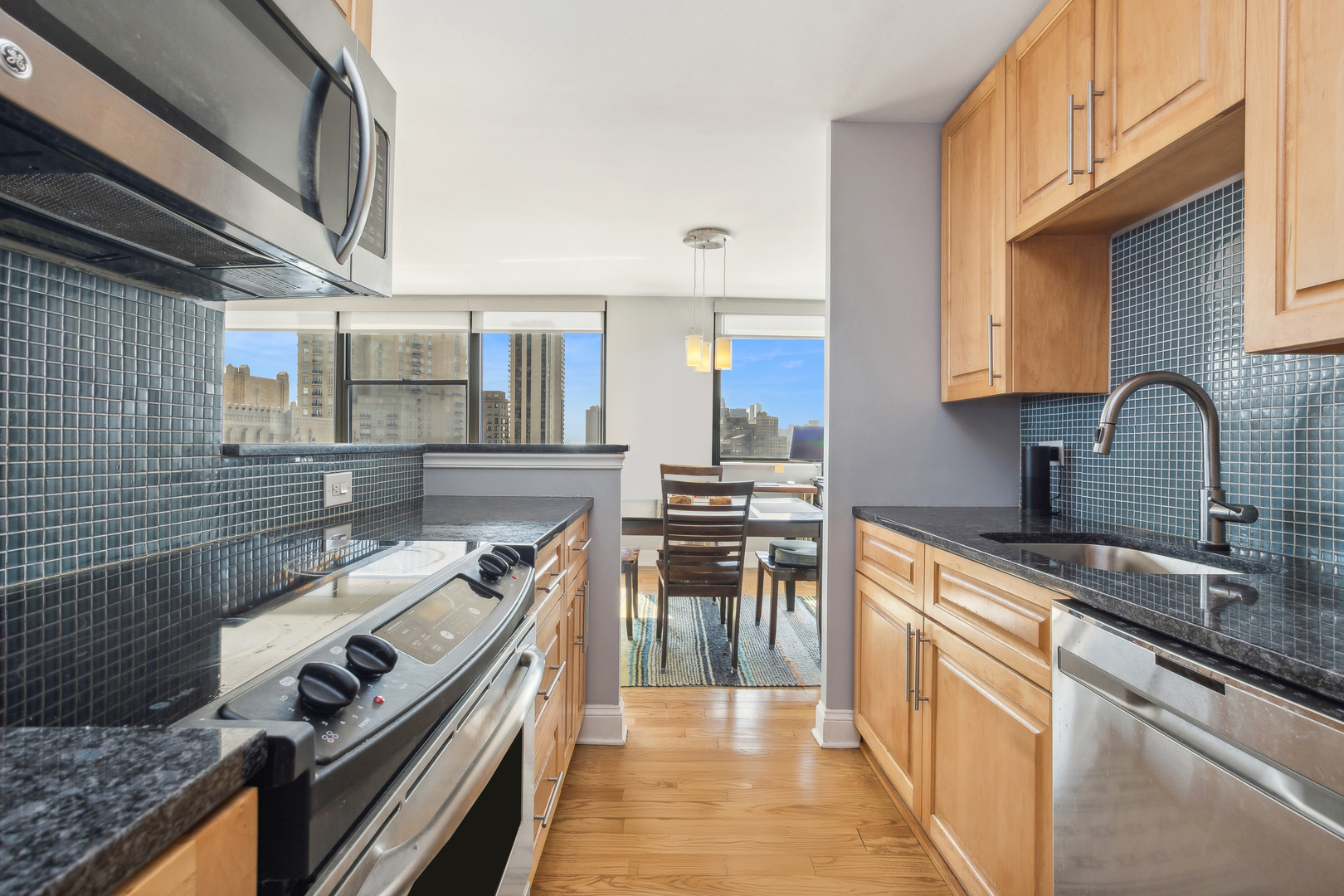 2700 N Hampden Court Unit: 15C