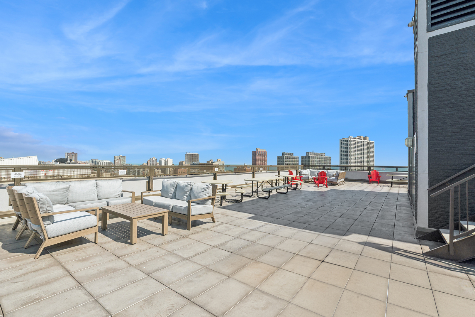 2700 N Hampden Court Unit: 15C